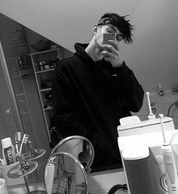 عکس پروفایل پسرانه لاتی رفاقتی