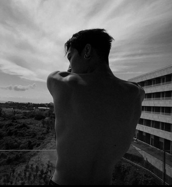 عکس پروفایل پسرانه لاتی رفاقتی