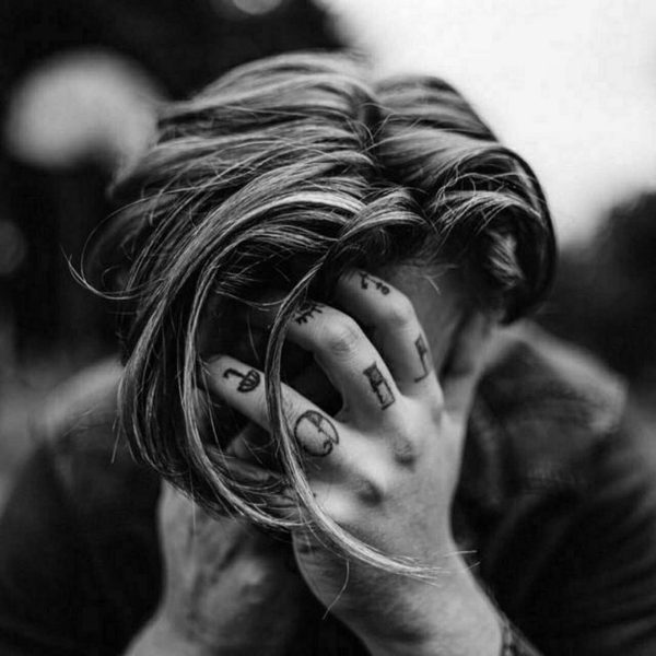  پروفایل پسرونه شاخ فیک سیاه سفید