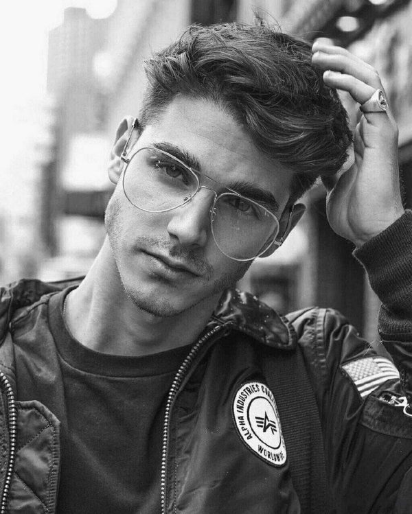 عکس پروفایل پسرانه لاکچری